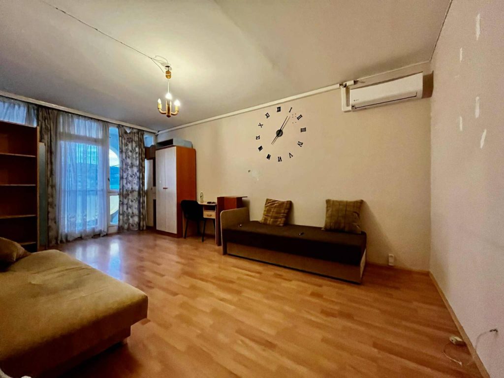 Pécs, Pécs-egyetemváros szívében 63 nm-s, erkélyes lakás eladó