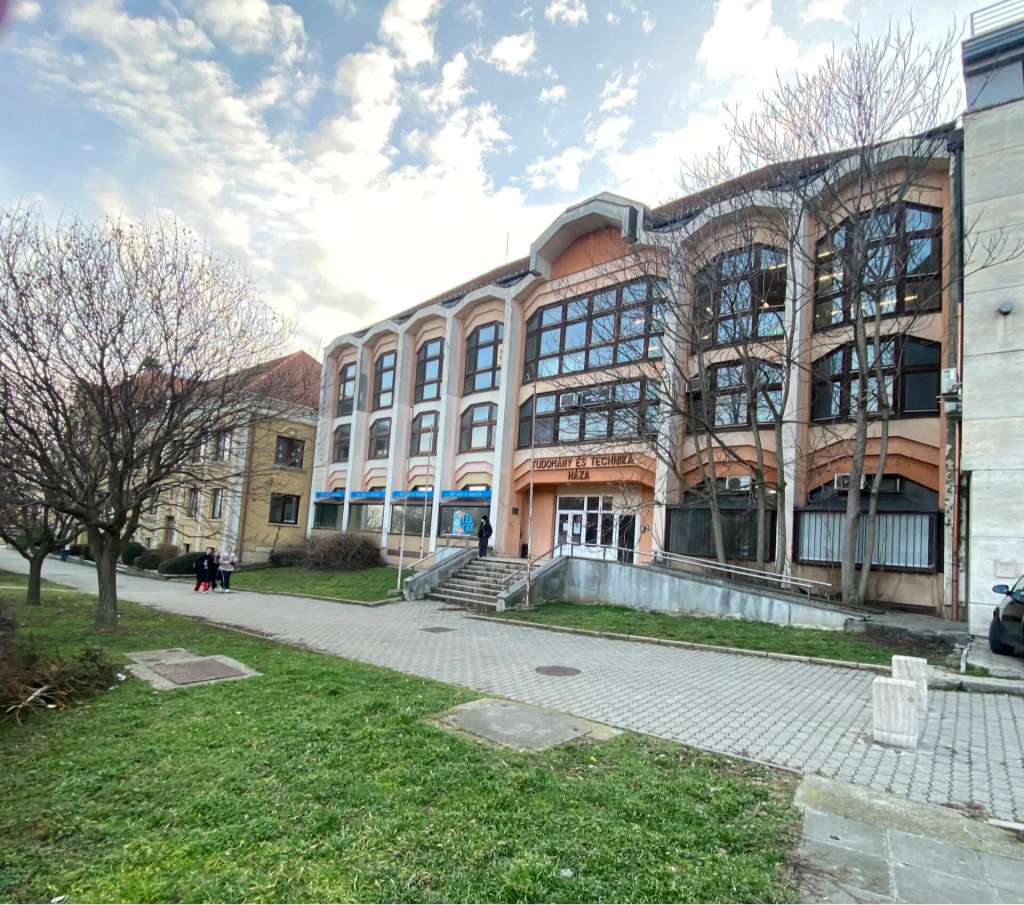 Pécs, Pécs belvárosában 500 nm-s ingatlan eladó