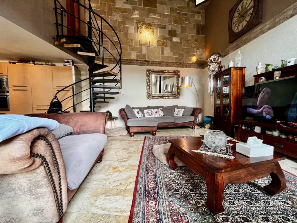 Pécs, Pécs Tettye városrészének védett, csendes zsákutcájában eladó családi házak